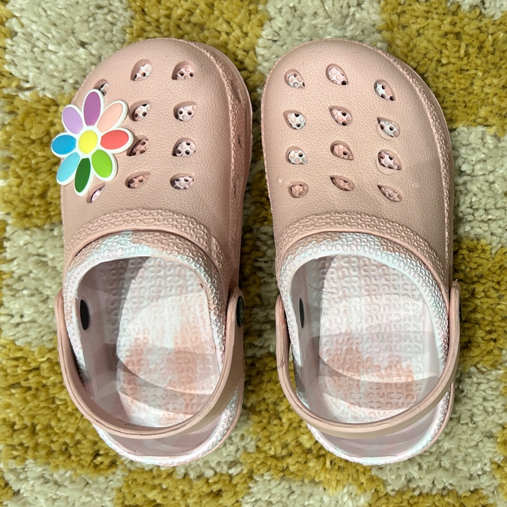 Off brand crocs